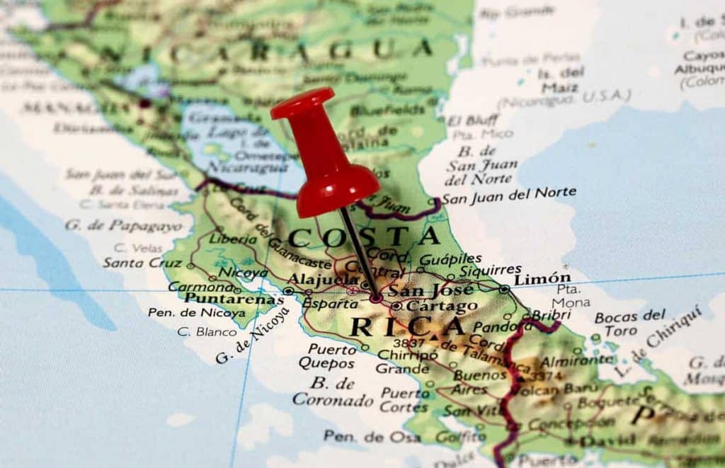Costa Rica auf einer Weltkarte markiert